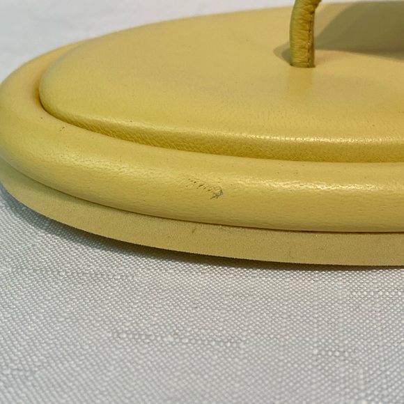 Gia Borghini Women's Yellow Leather Thong Slide Sandals Size US 9/ EU 39 $475 - Picture 16 of 16